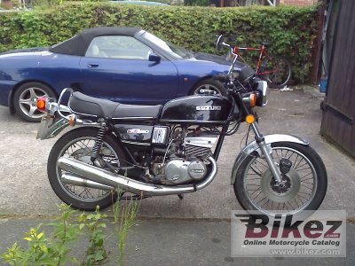 1977 Suzuki GT 380 photo